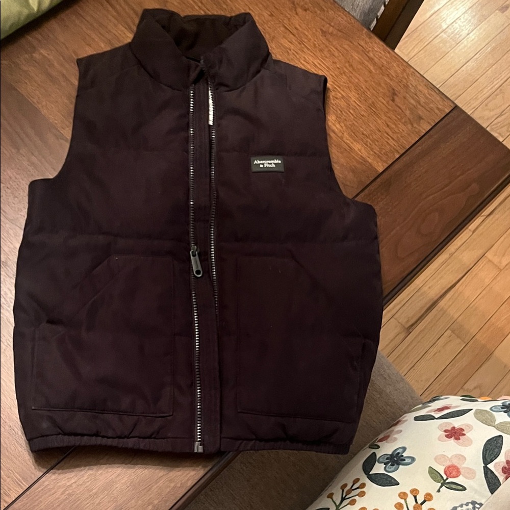 Abercrombie Kids Black Puffer Vest